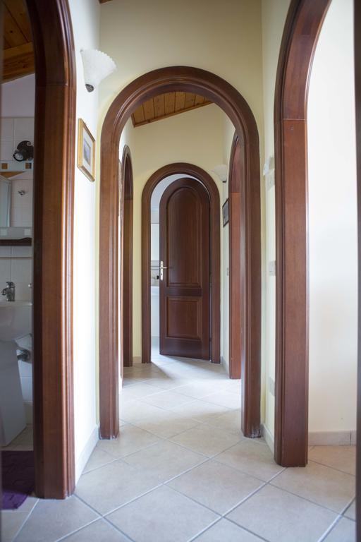 Appartamento Villa Degli Ulivi Сант'Анджелло Номер фото